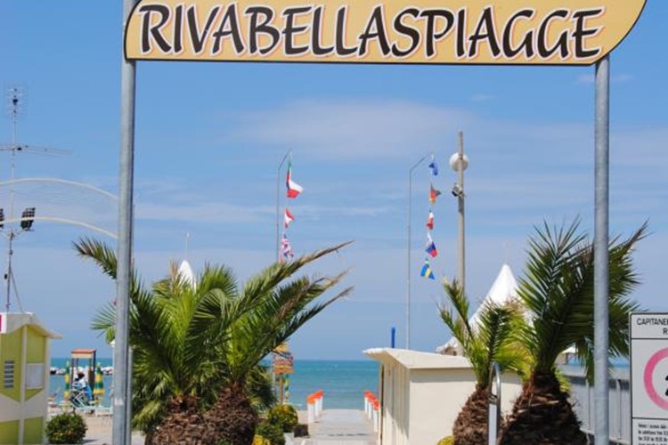 pláž v Rivabella