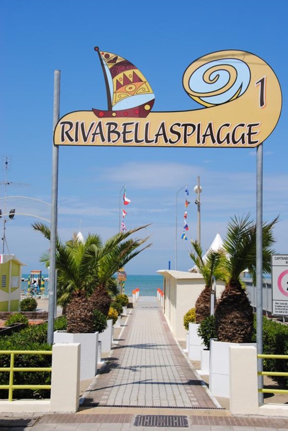 pláž v Rivabella